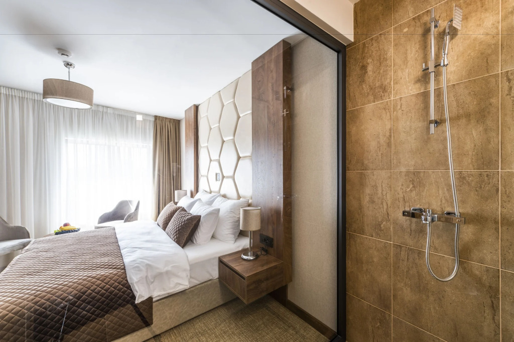 Amsterdam Hotel Pool & SPA
