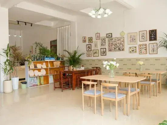 Danxia Mountain Qiye Homestay