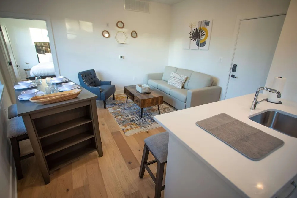 Woodley Suites & Residences