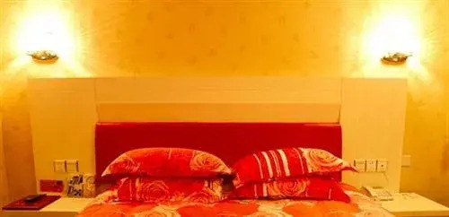 Hengdian Pineapple Hotel