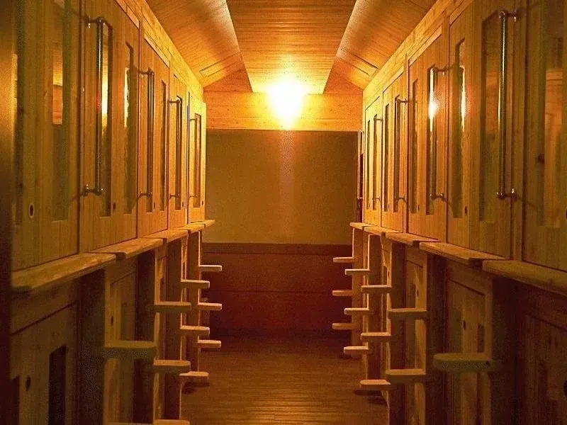 Metro Spa Cabin Backpacker Seoul