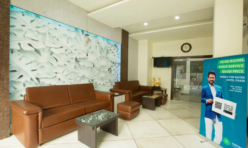 Dee Intercontinental