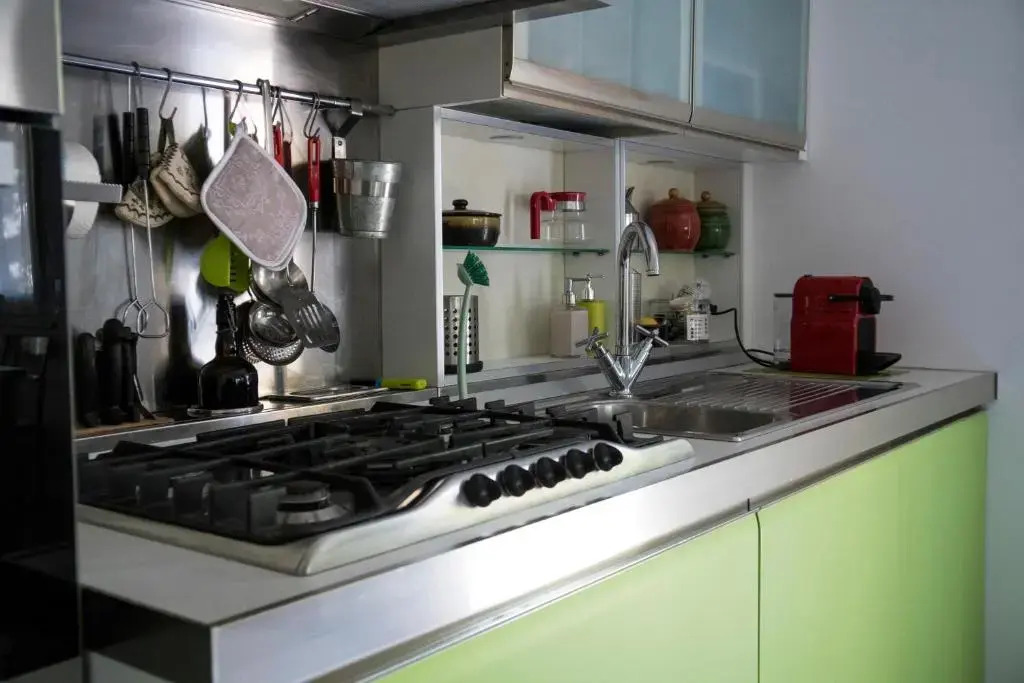 N228 - Numana, quadrilocale ristrutturato con giardino