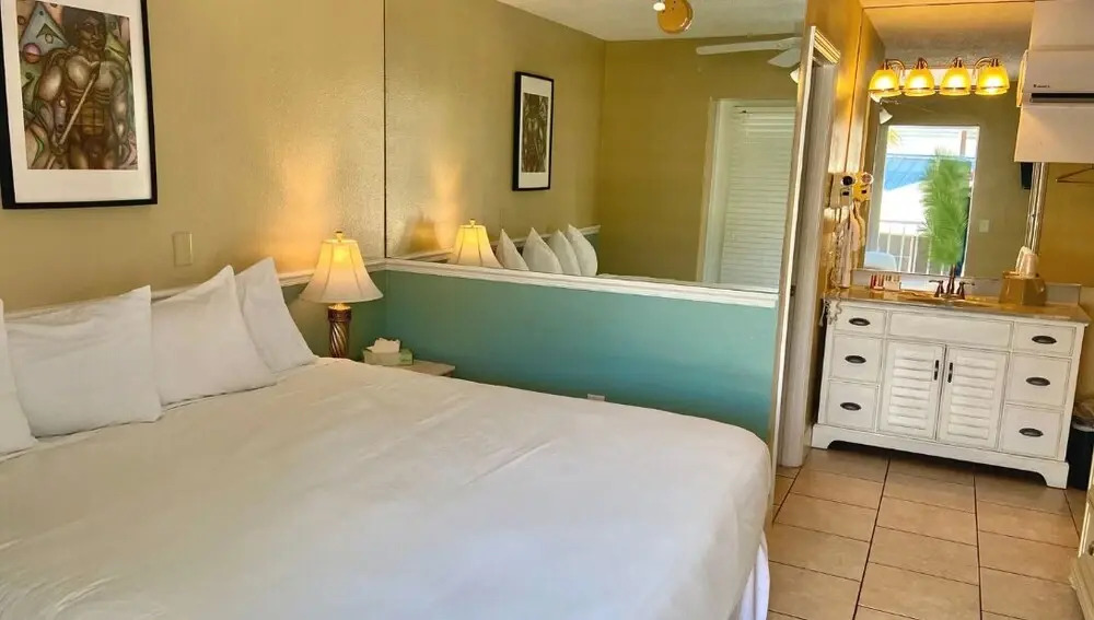 Paradise Lakes Resort, Clothing Optional Resort - Adult Only