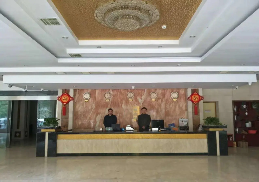 Zhangjiajie Yalin Express Hotel