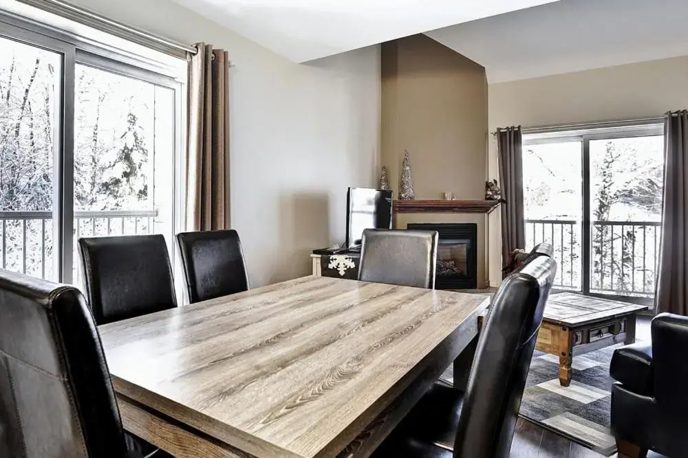 Condo 306 33 Chemin du Hameau by Les Chalets Alpins