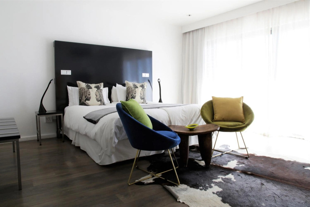 DysArt Boutique Hotel