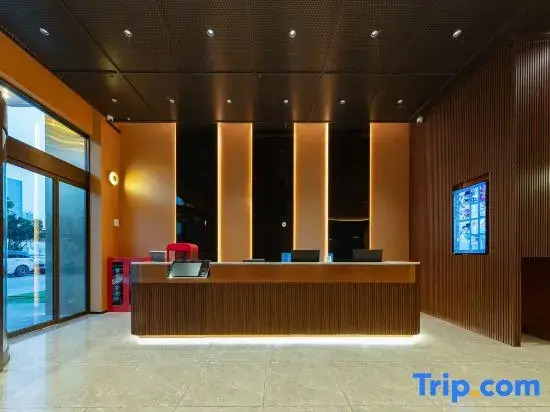 Yueran Premium Cheerful Hotel & Residence