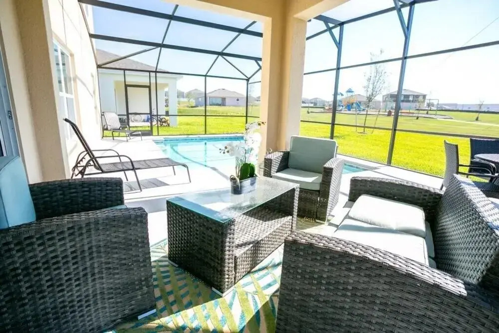 Laurel Estates 278026 5 Bedroom Villa by RedAwning