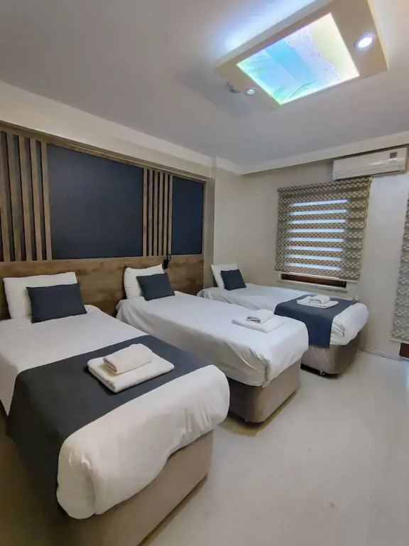 ADOR TROIA HOTEL