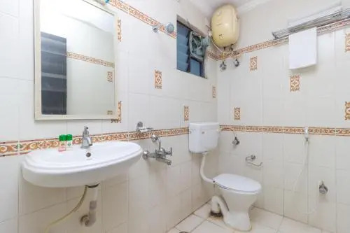 Hotel O Saraswathi Residency Near SR Nagar Metro Station