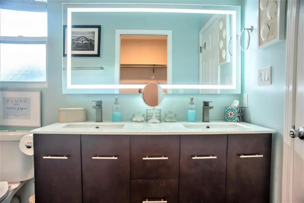 Seventh Seas half mile to the beach pet friendly Near to the Mayo Clinic - UNF - TPC Sawgrass - Convention Center - Shopping Malls - Under 3 Hours from DISNEY