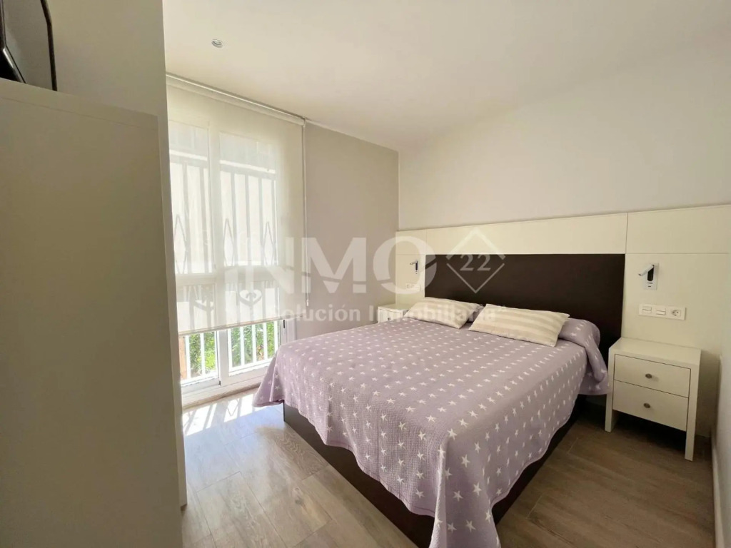 Moderno y con encanto, WIFI, parking y cerca del mar 100C - INMO22