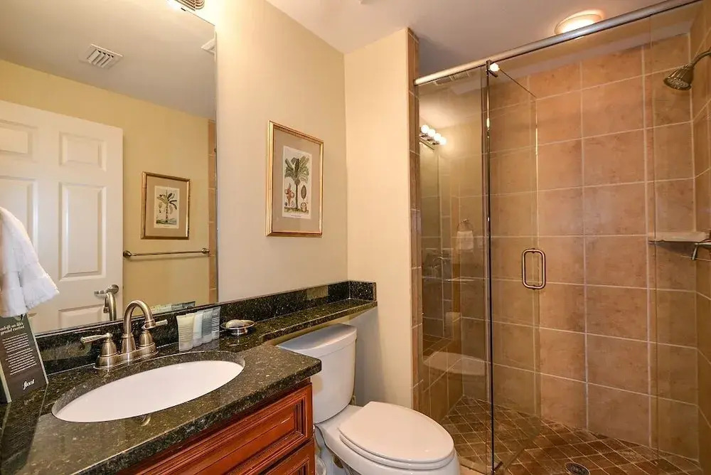 The Crown 3 Bedrooms 3 Bathrooms Condo