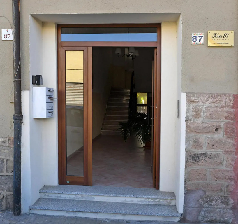 KRIS87 APARTAMENT self check in
