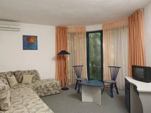 Elmar Hotel