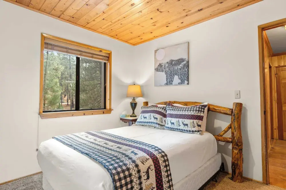 Lakeview Cabin w/ Game Room & Deck Near Ski Slopes & Trails Sleeps 16 Waterview by Avantstay
