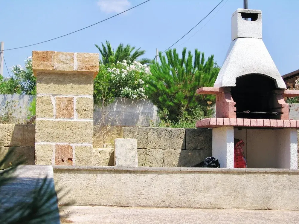 Villa With 4 Bedrooms in Torre Pali Lecce, With Wonderful sea View, En