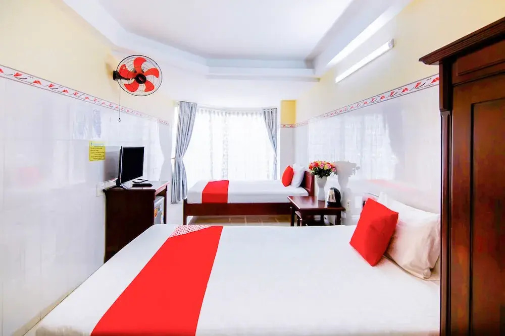 Oyo 349 Thuan Buom Phat Hotel