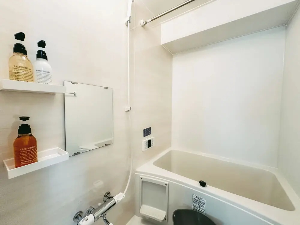 B/C APARTMENT Asakusa Hanazono Dori Hotel with Rental Car and Sauna