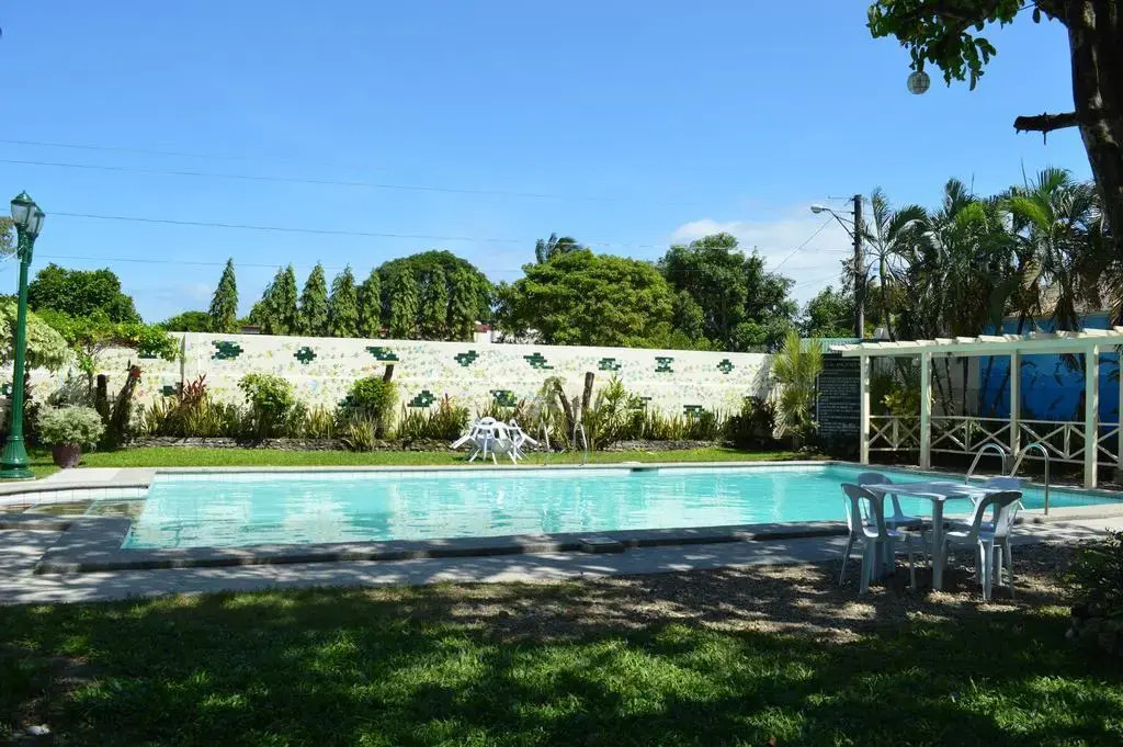 La Planta Hotel and Restaurant, Inc