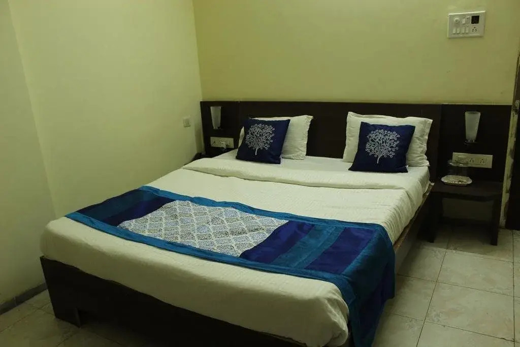 Hotel Om by FabHotels
