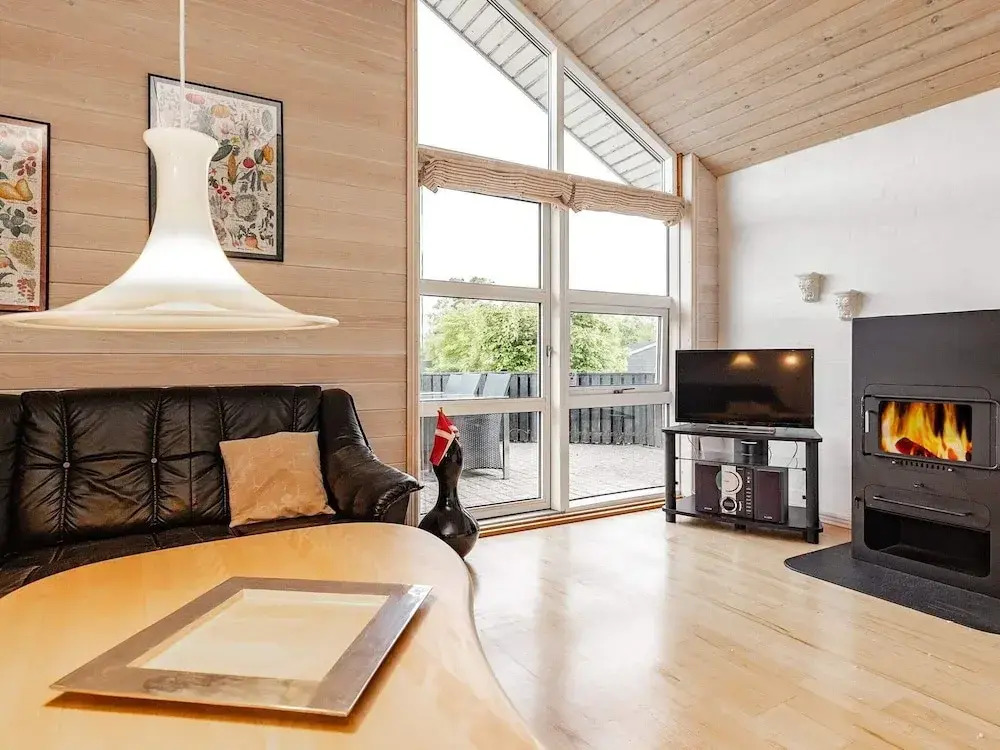 6 Person Holiday Home in Hals
