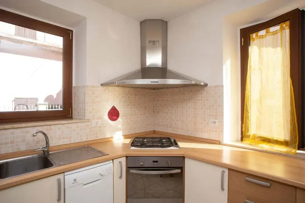 N032 - Numana, Trilocale Con Terrazzo Vicino Al Centro