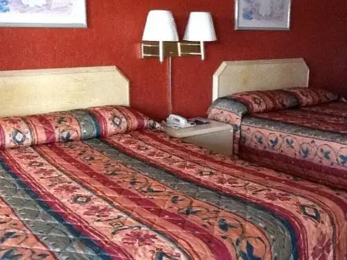 Deluxe Inn - Sarasota