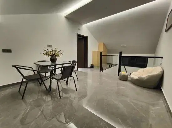 Jiuhuashan Fumanlou Homestay