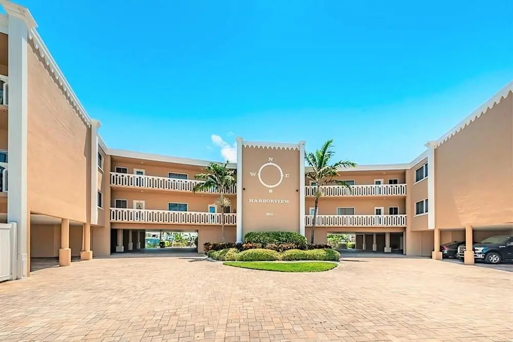 Treasure Island 1 Bedroom, 1 Bathroom, Condominium, 11605