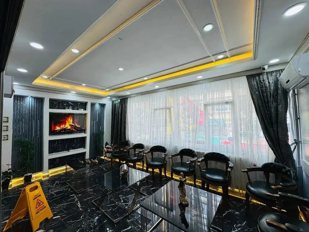 Bi̇lal Hotel