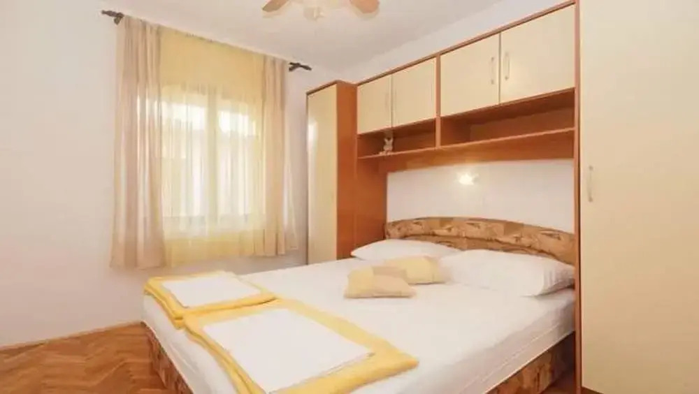 Beautiful Apartment Nora - near the beach