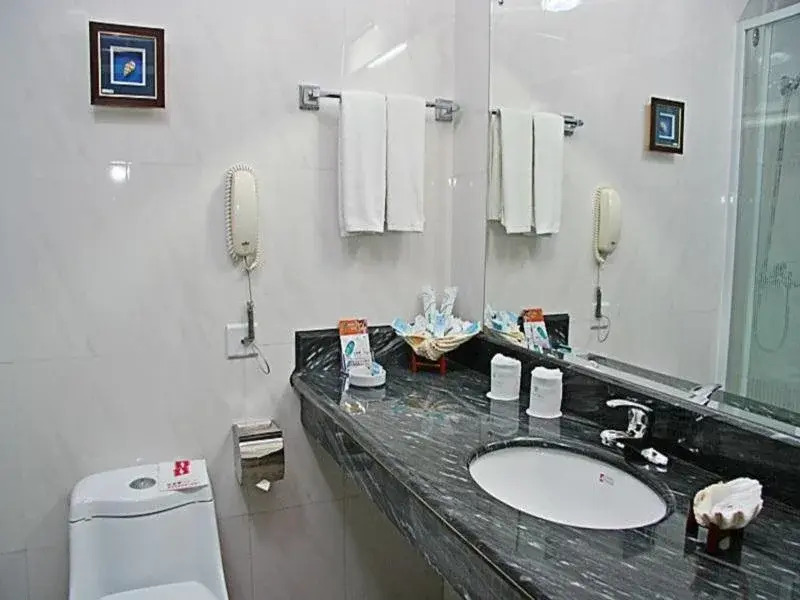 Huandao Beach Hotel