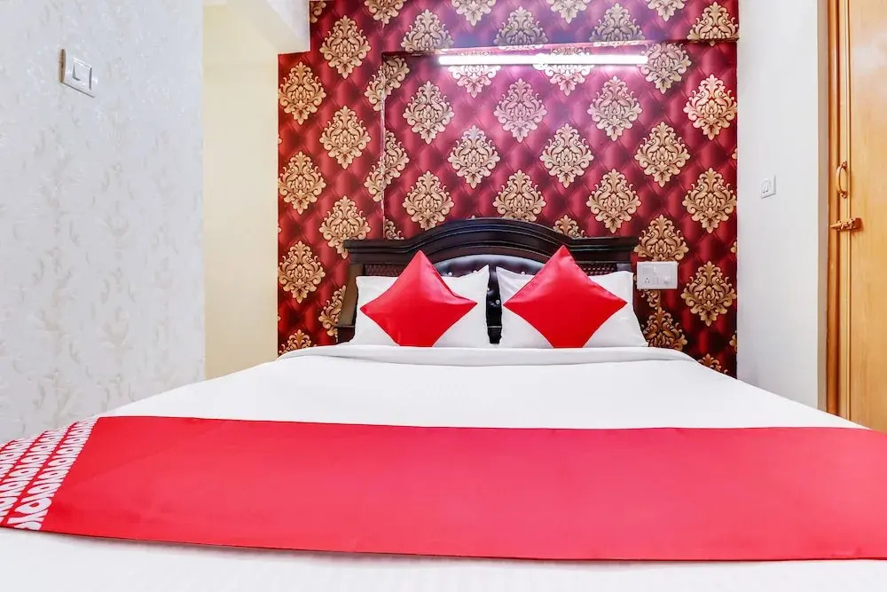 OYO 40835 D S Residency