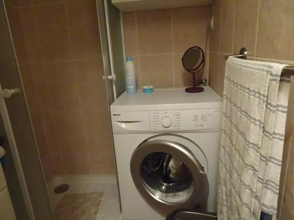2 Pièces 35 M² Cap D'Agde, Centre Port, Bel Appartement Type 2 Loggia Piscine