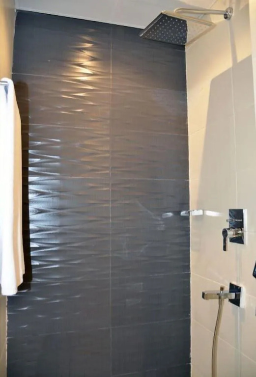 The Lodge Suites