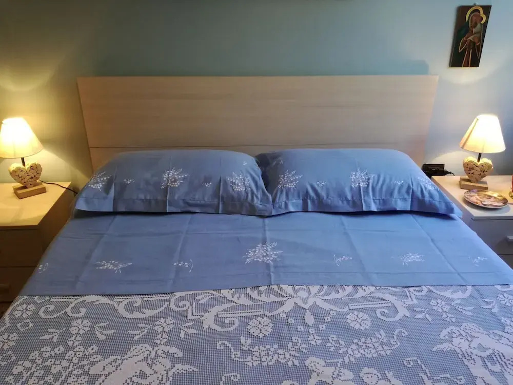 Independent House With Private Swimming Pool Inside the Natural Park of the Etna