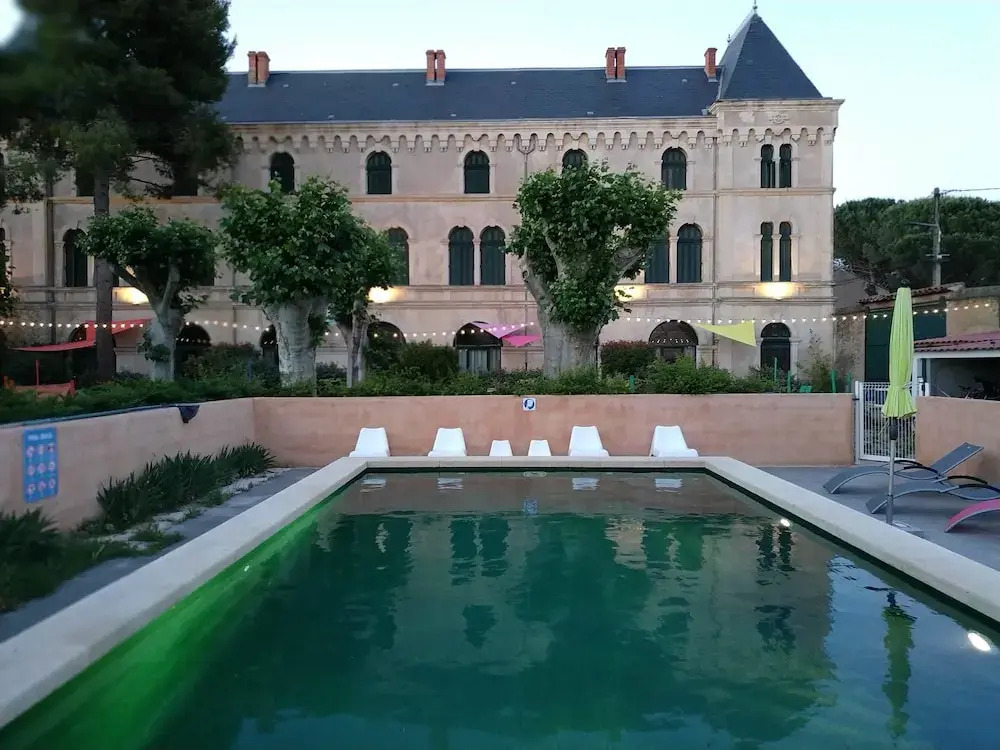 5 Family Apartments with Pool & Large Garden in Historic Pézenas Convent