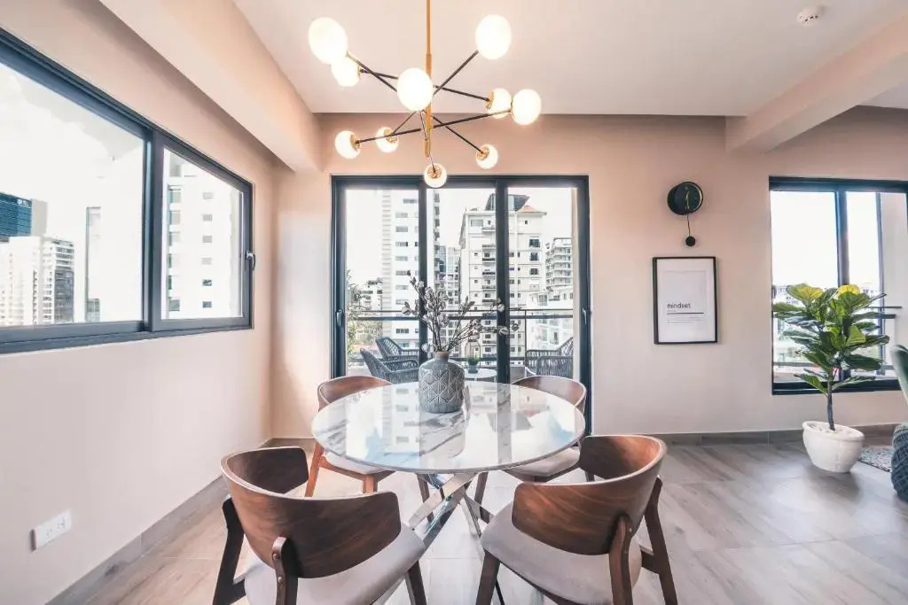 Regatta Living Hotel