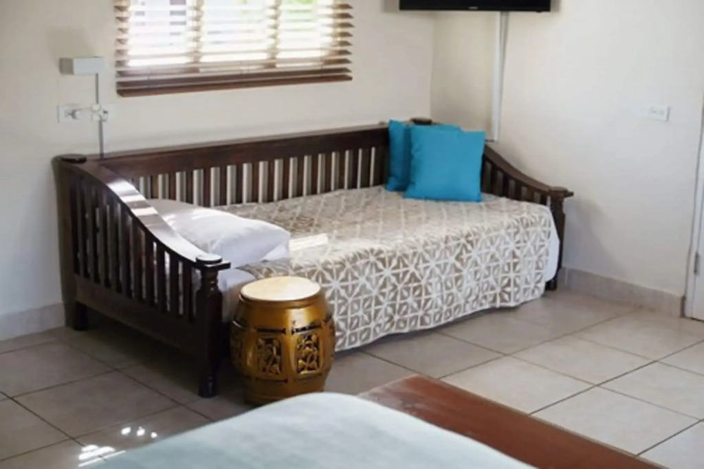 Arubiana Inn Hotel