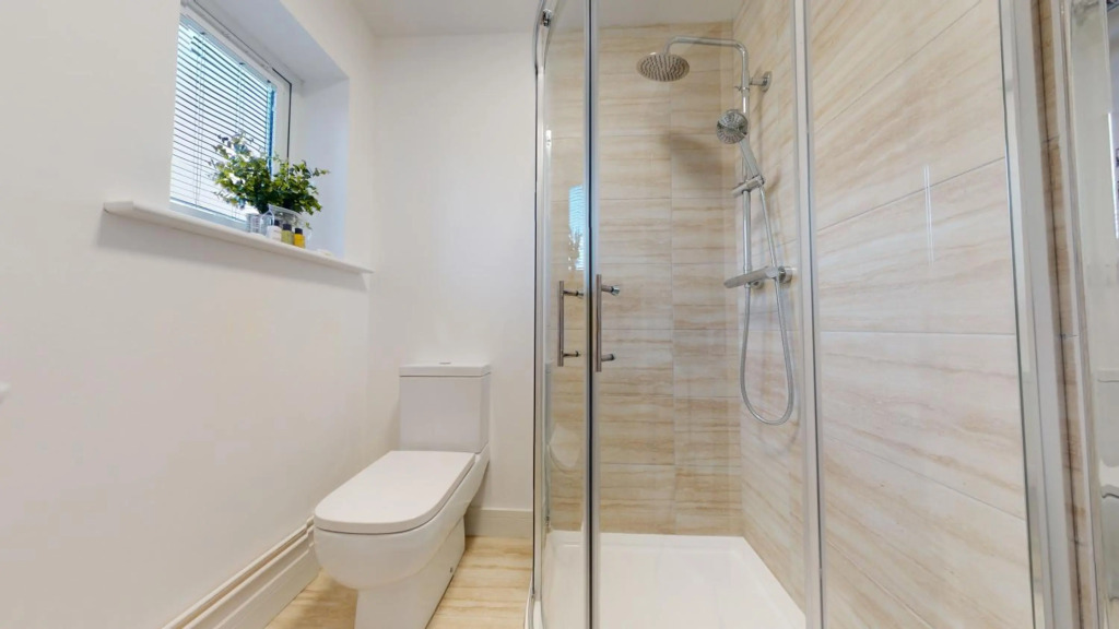 Spacious 2 Bedroom Corporate Apartment by Srk Serviced Accommodation