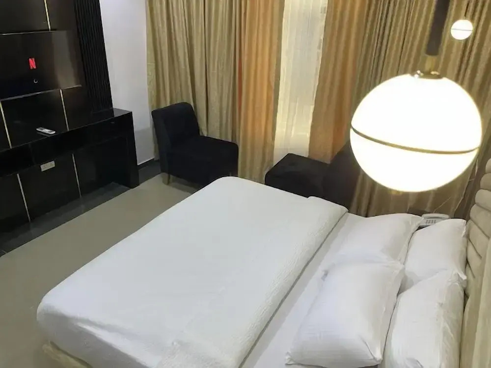 Hansbro Suites Gwarinpa