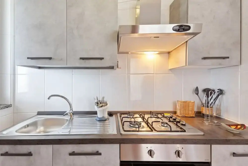 Bari Waterfront Apartment
