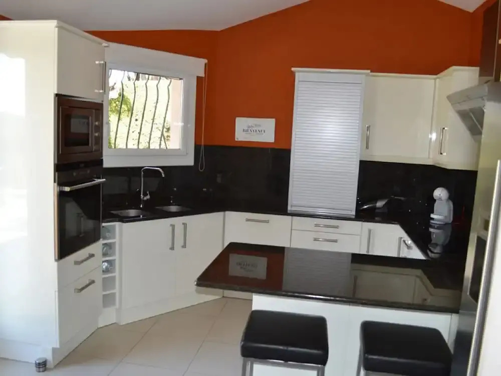 Boutique Villa in Sainte-maxime With Pool