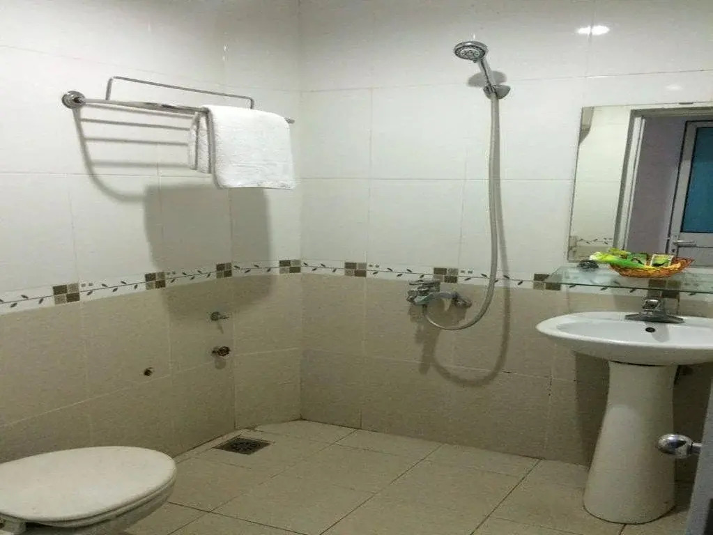 Hanoi Bluestar Hostel 2