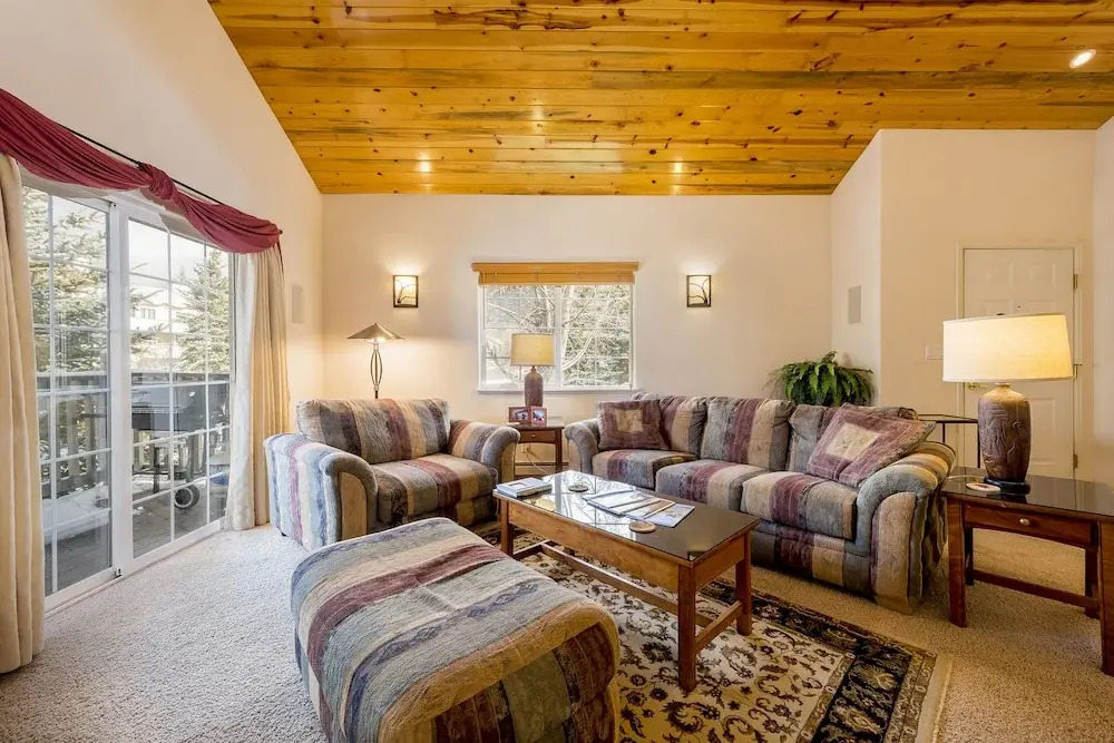 Villas 1450 - 3 Br Condo