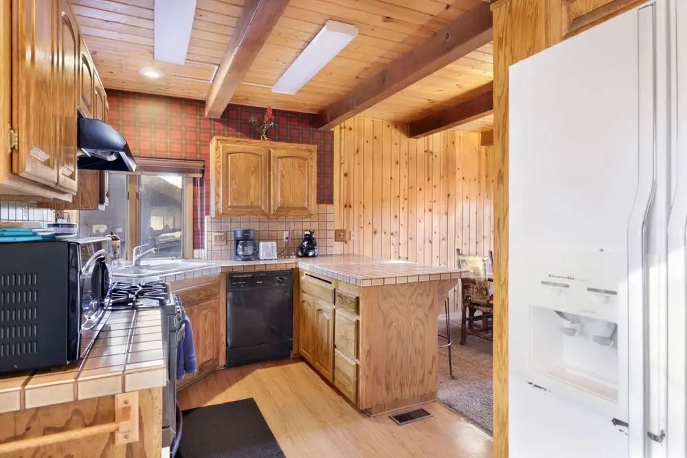 Camp Wood-422 by Big Bear Vacations