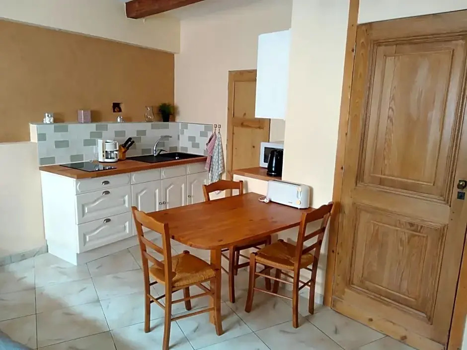 Au coeur de Montastruc-la-Conseillère - Chambres dhôtes