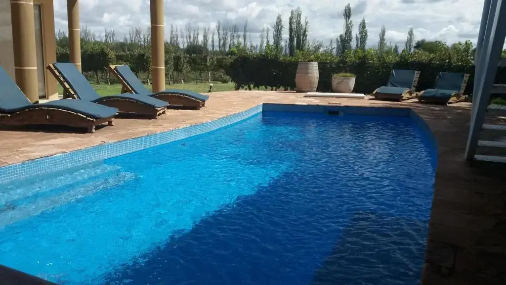 Chaglasian Wine & Suites